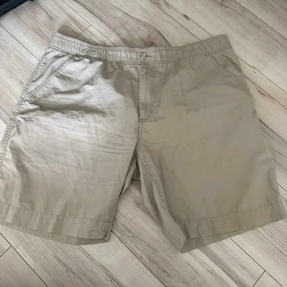 Men's Red Head Shorts Khaki Beige Size XL Shorts